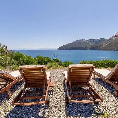 Bilo - Vulcano On Sea Shore - Happy * Lipari (Isola Lipari)